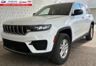 2023 Jeep Grand Cherokee Laredo 4x4