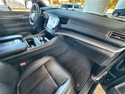 2023 Jeep Wagoneer L Series III 4x4