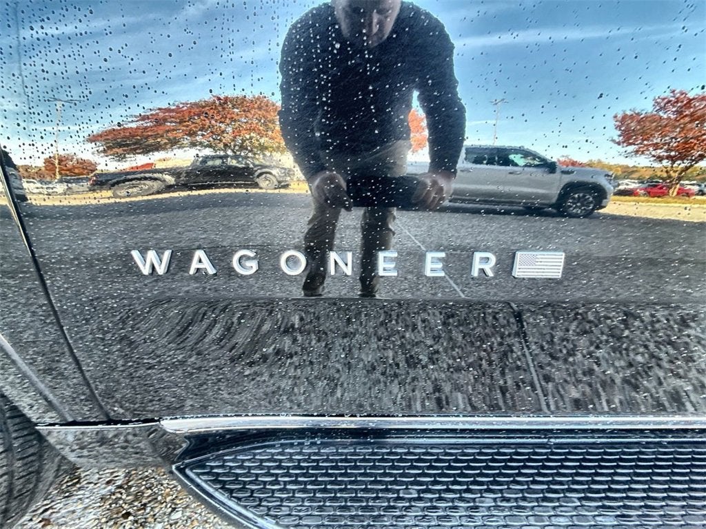 2023 Jeep Wagoneer L Series III 4x4