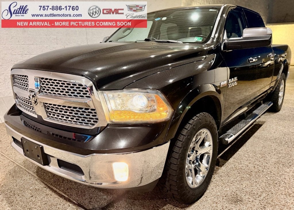 2017 RAM Ram 1500 Pickup Laramie