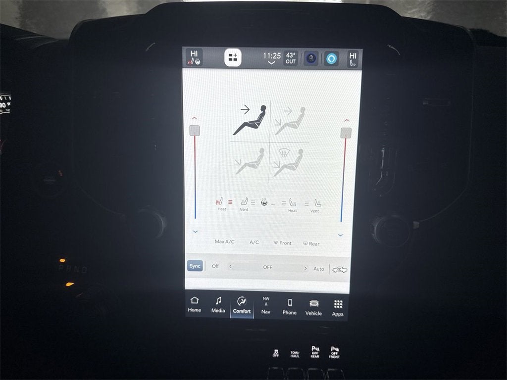 2022 RAM 1500 Laramie Crew Cab 4x4 5'7" Box