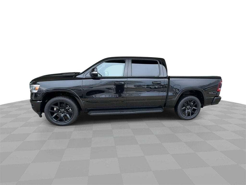 2022 RAM 1500 Laramie Crew Cab 4x4 5'7" Box