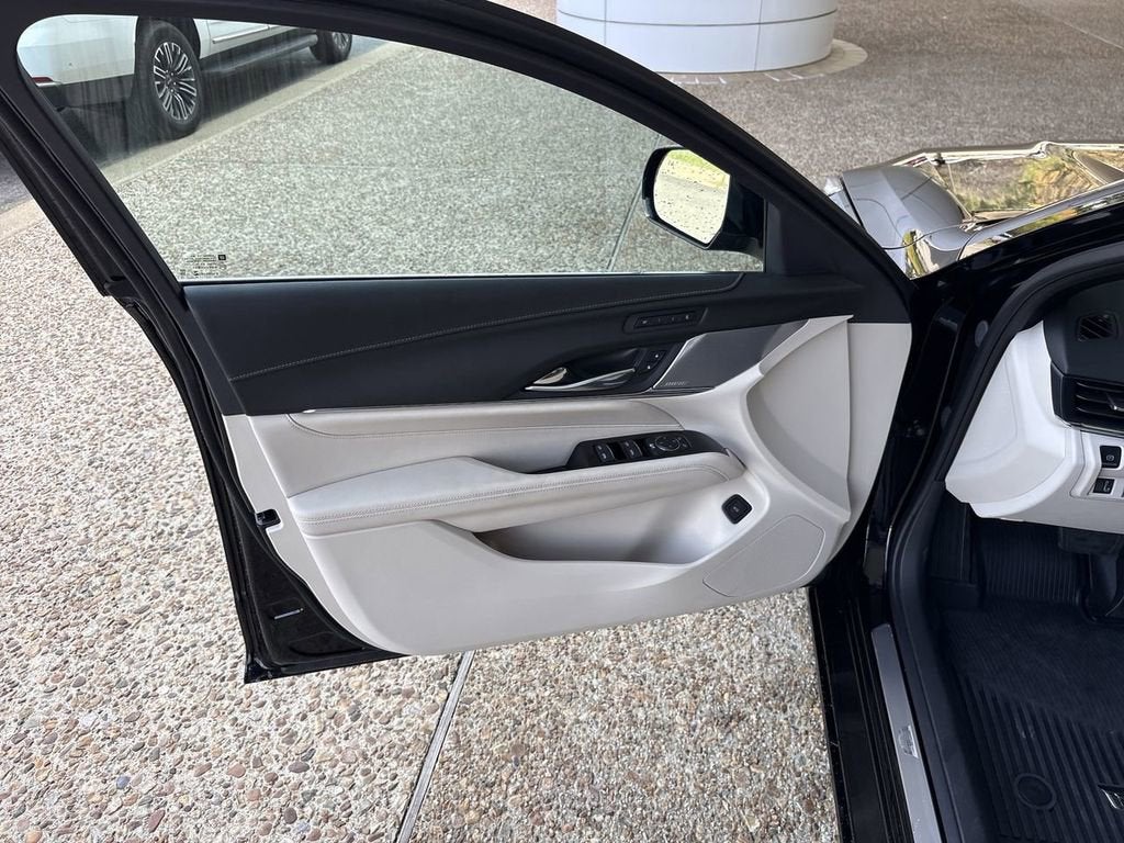 2025 Cadillac CT4 Premium Luxury