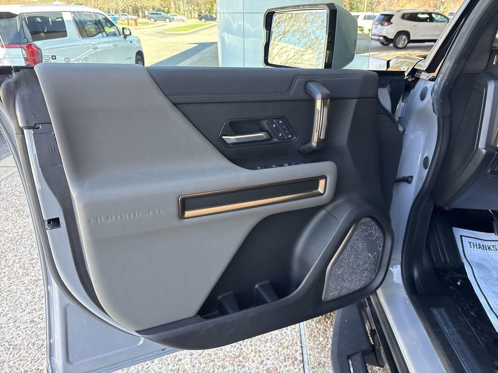 2025 GMC HUMMER EV SUV 2X