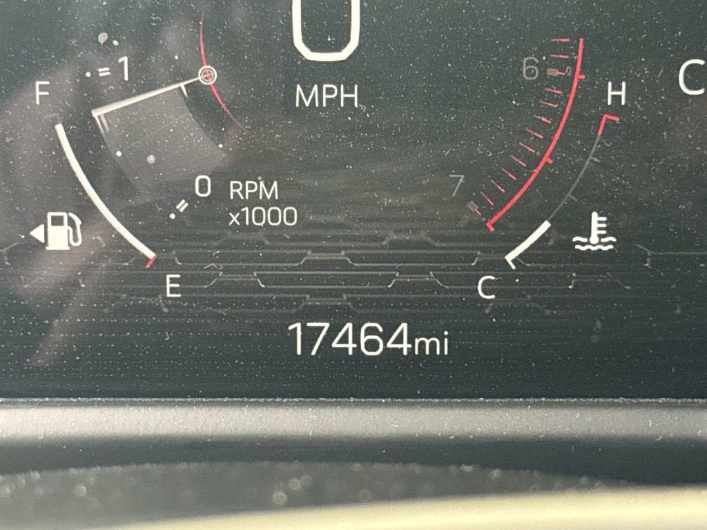 2024 GMC Acadia AT4
