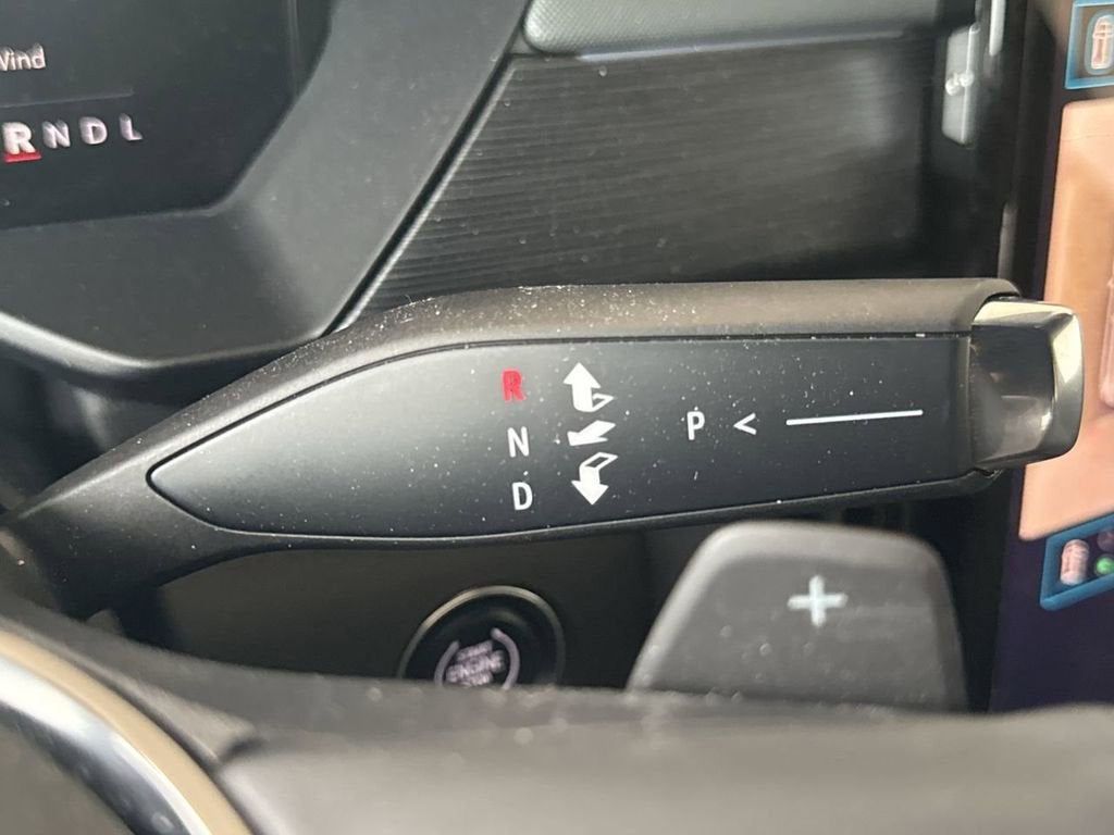 2024 GMC Acadia AT4