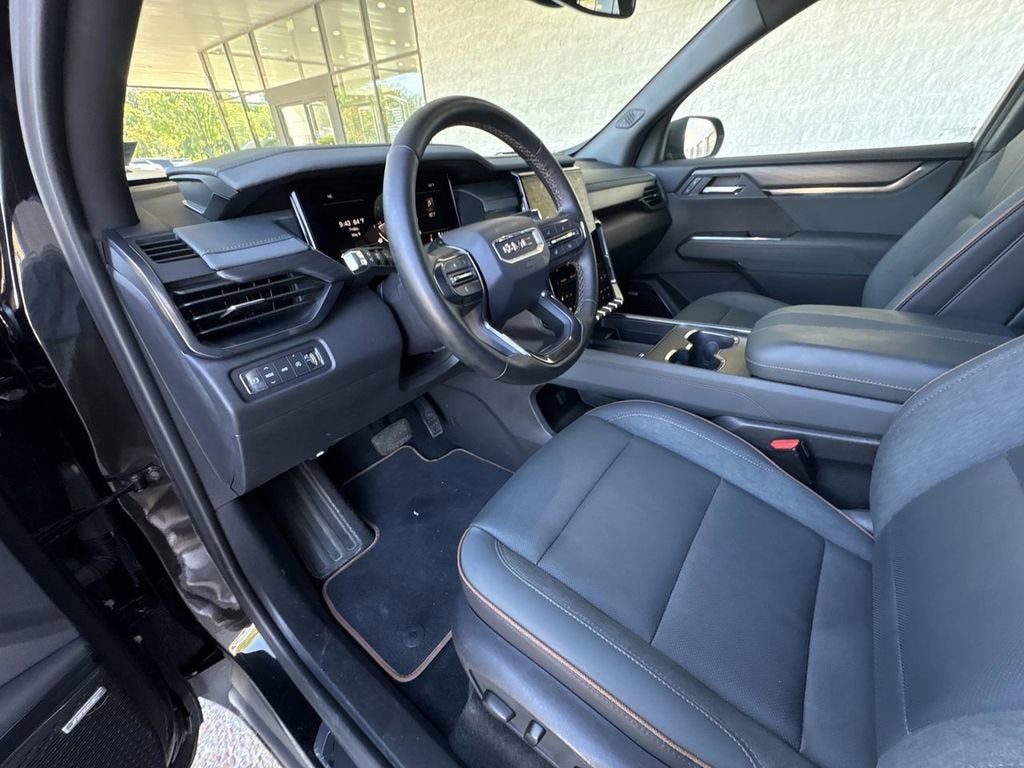 2025 GMC Acadia AT4