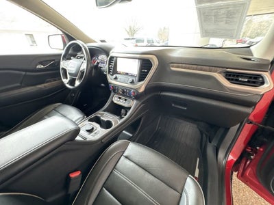 2022 GMC Acadia Denali