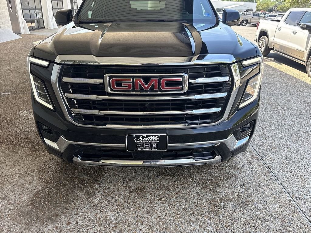 2025 GMC Yukon Elevation