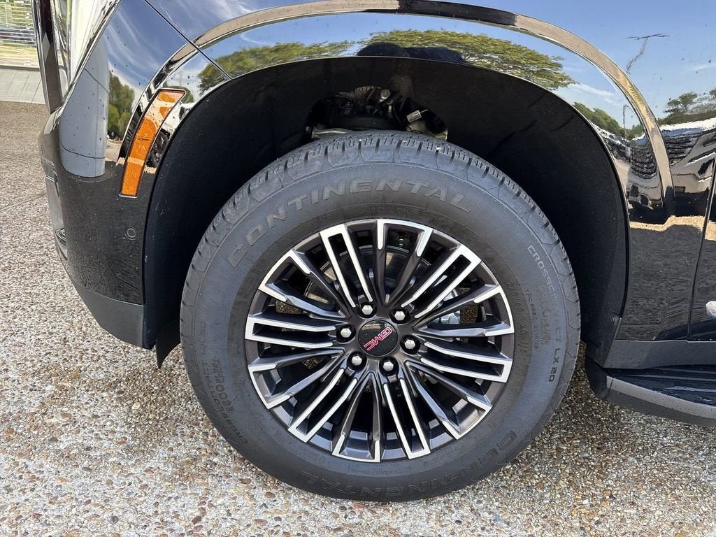 2025 GMC Yukon Elevation