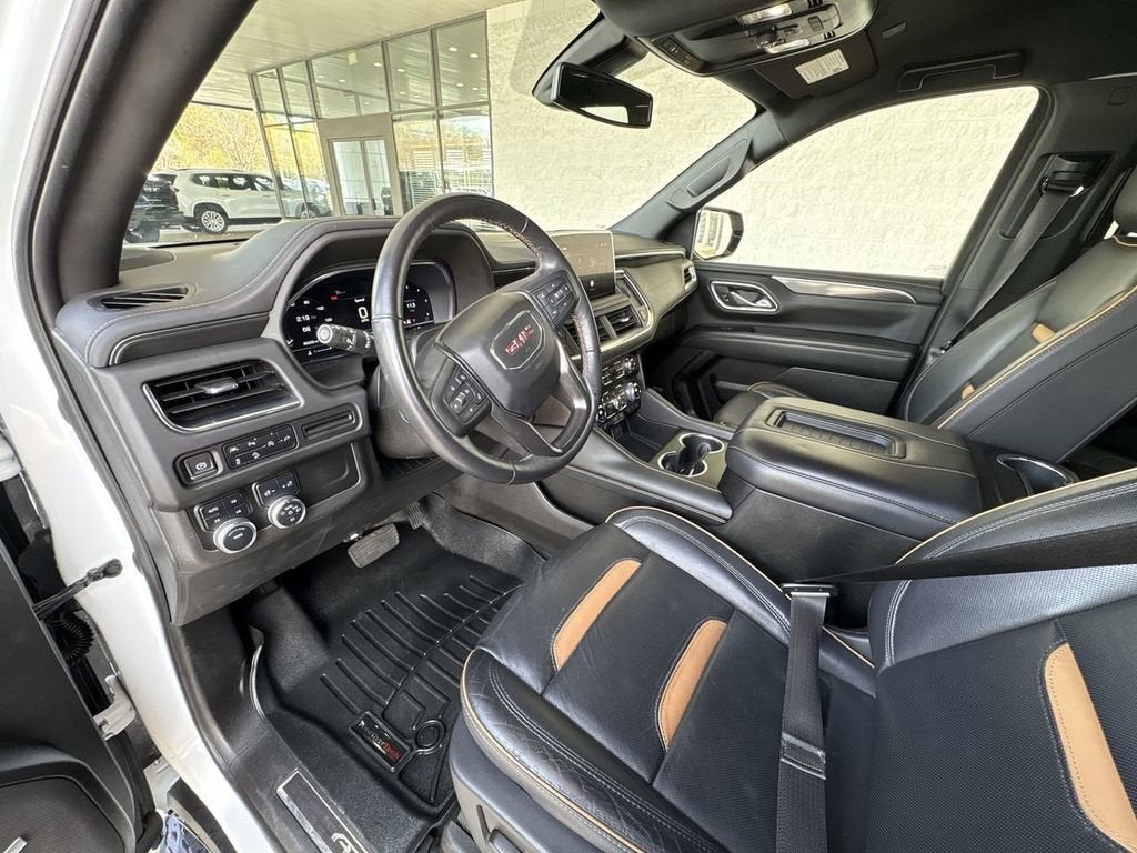 2022 GMC Yukon XL AT4