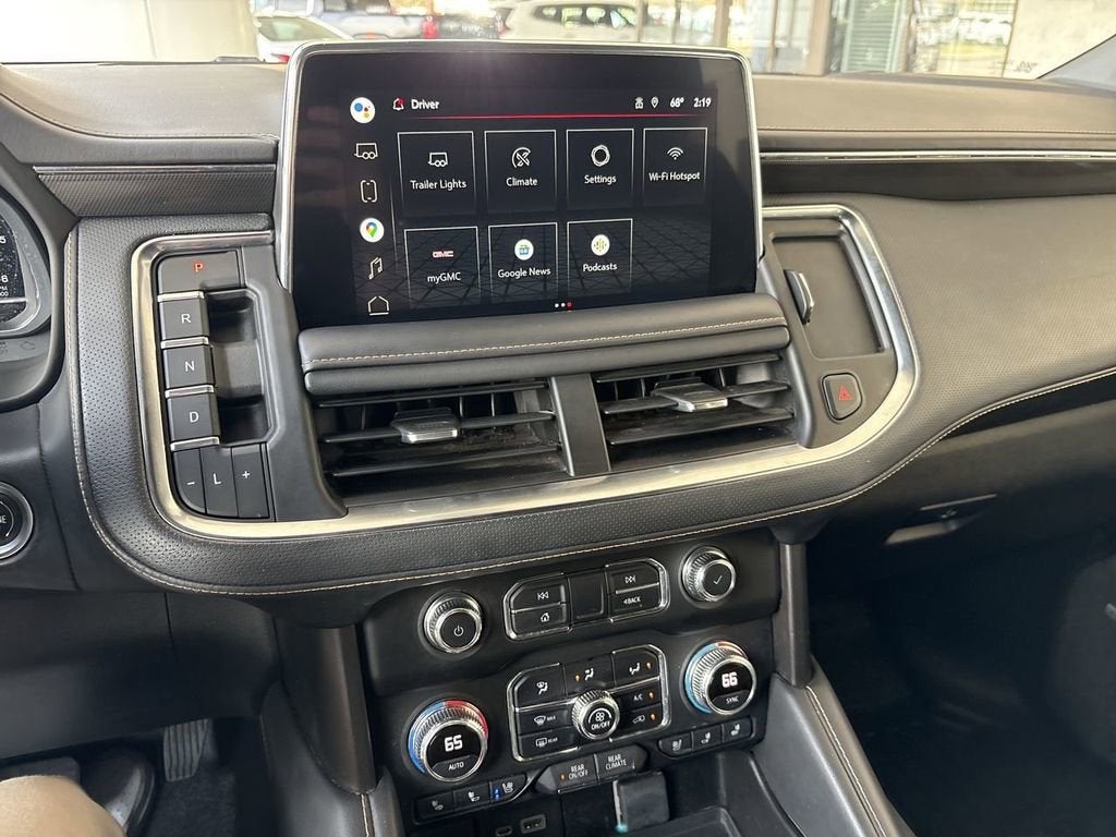 2022 GMC Yukon XL AT4