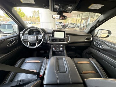 2022 GMC Yukon XL AT4