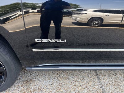 2020 GMC Yukon XL Denali