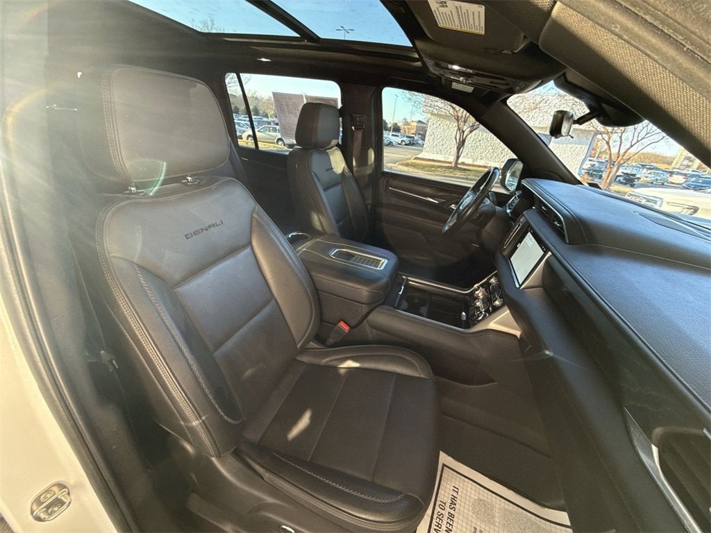 2022 GMC Yukon XL Denali