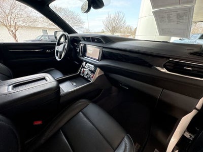 2022 GMC Yukon XL Denali