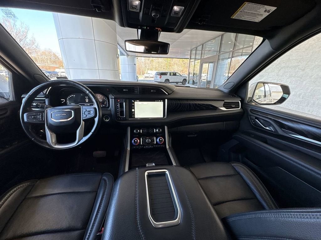 2022 GMC Yukon XL Denali