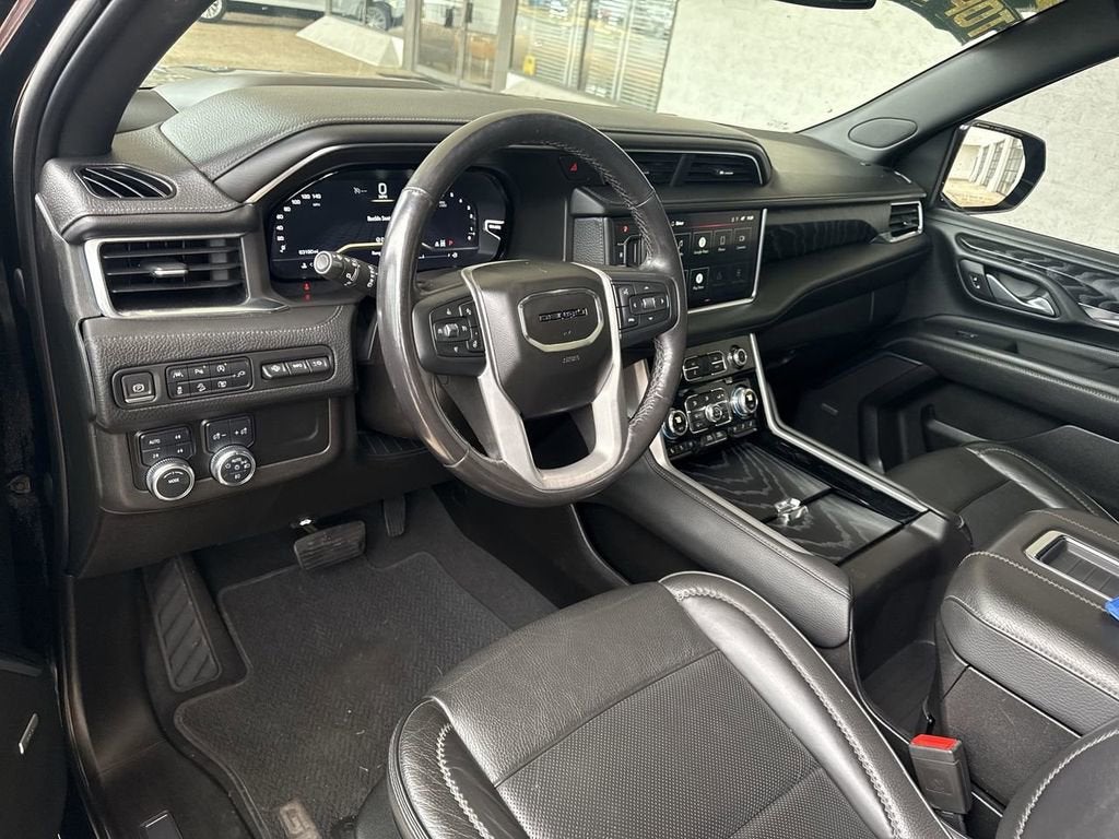 2022 GMC Yukon XL Denali