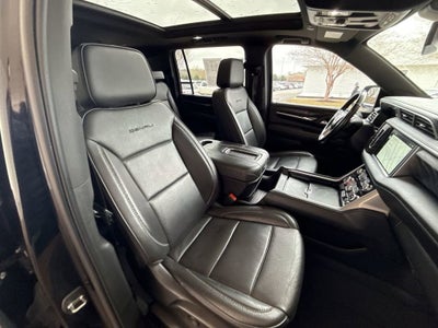 2022 GMC Yukon XL Denali