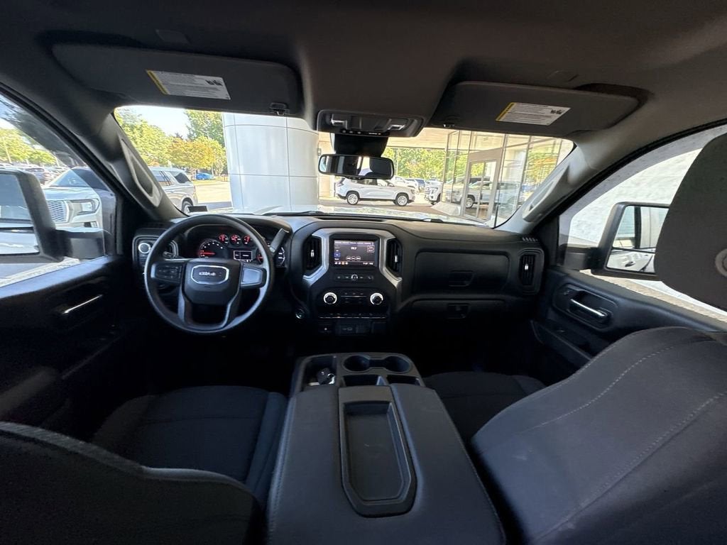 2024 GMC Sierra 2500 HD Pro