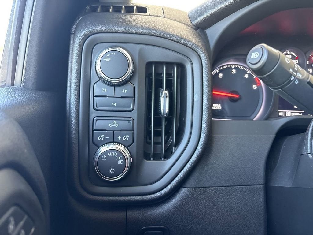 2024 GMC Sierra 2500 HD Pro