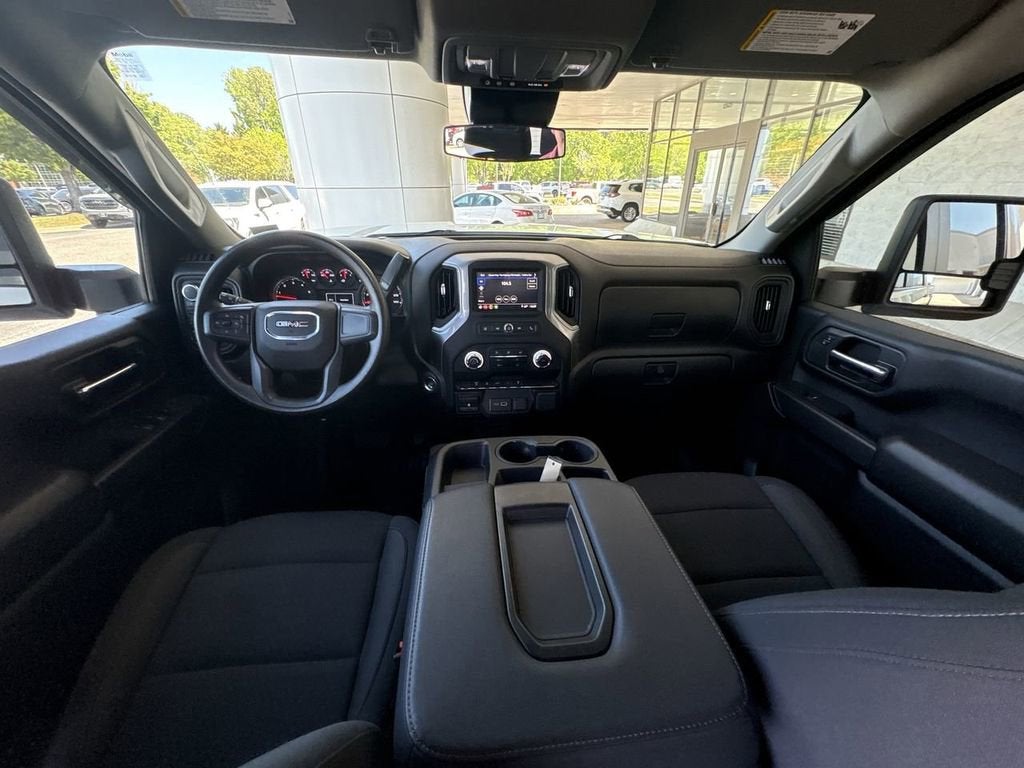 2024 GMC Sierra 2500 HD Pro