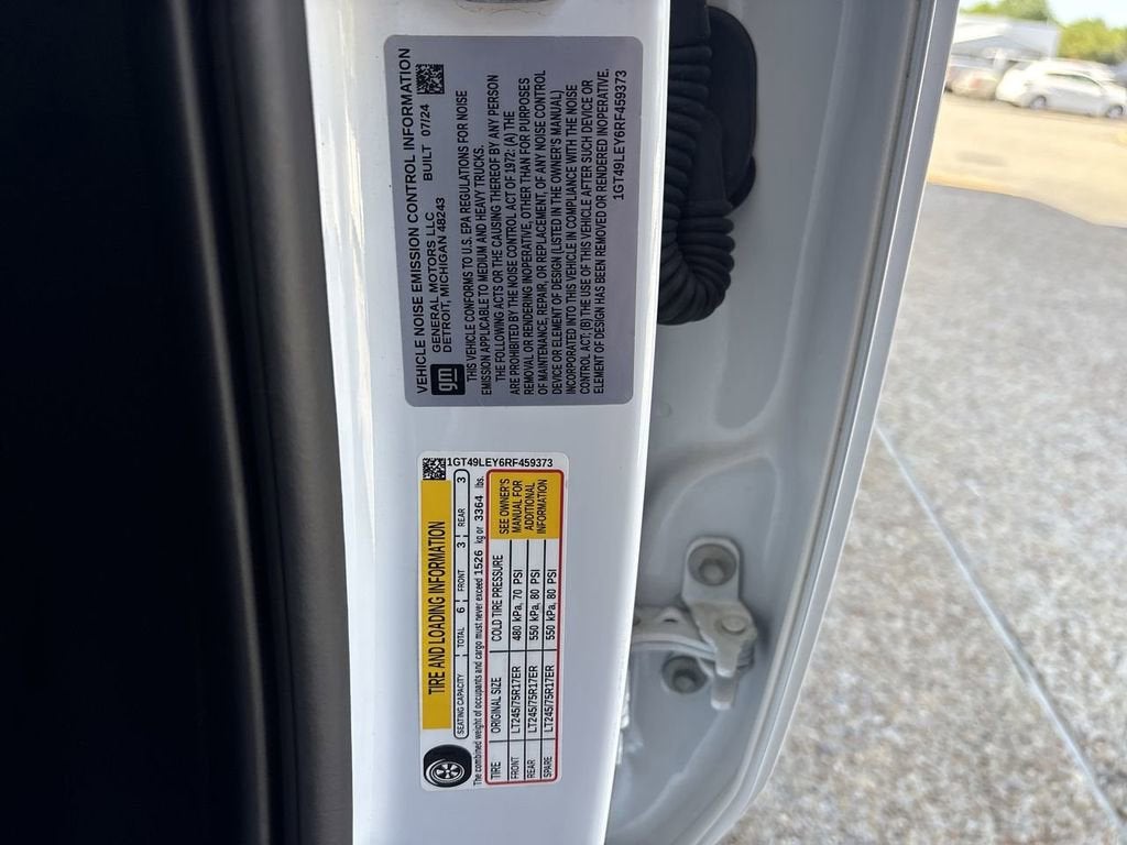 2024 GMC Sierra 2500 HD Pro
