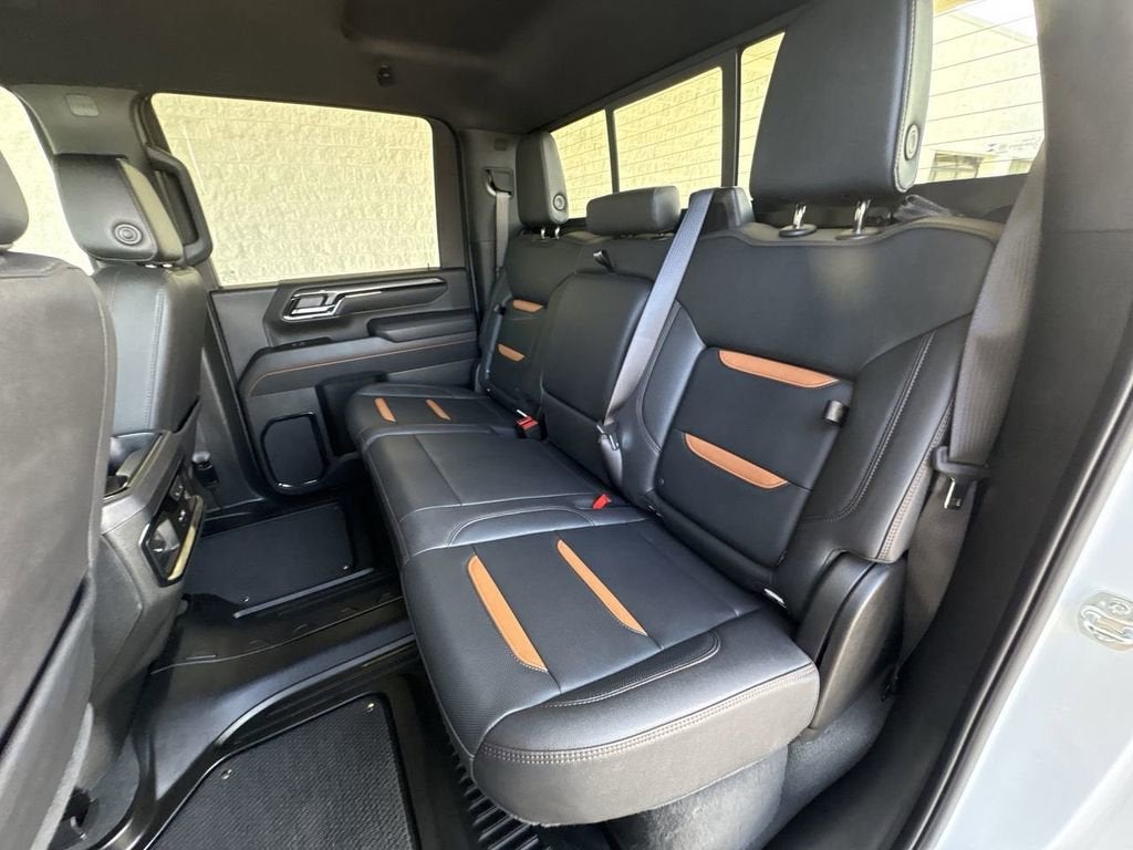 2025 GMC Sierra 2500 HD AT4