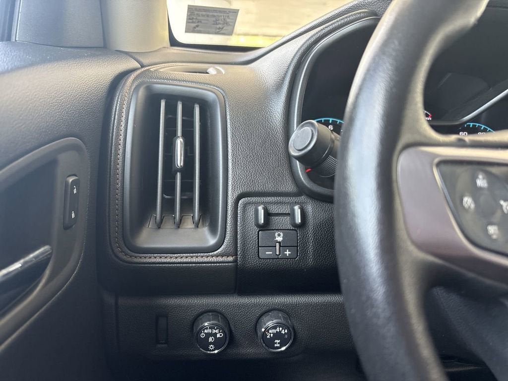 2022 GMC Canyon AT4 - Leather