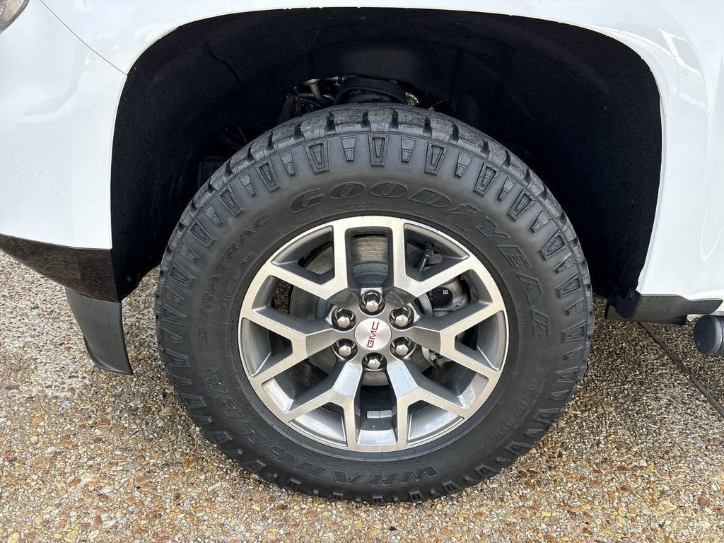 2022 GMC Canyon AT4 - Leather