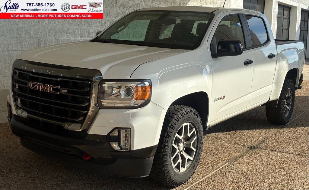 2022 GMC Canyon 4WD AT4 Crew Cab Short Box's photo