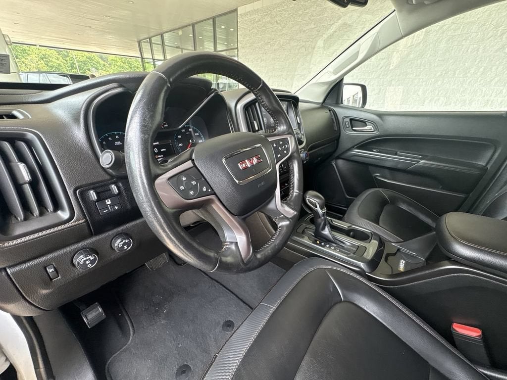 2022 GMC Canyon AT4 - Leather