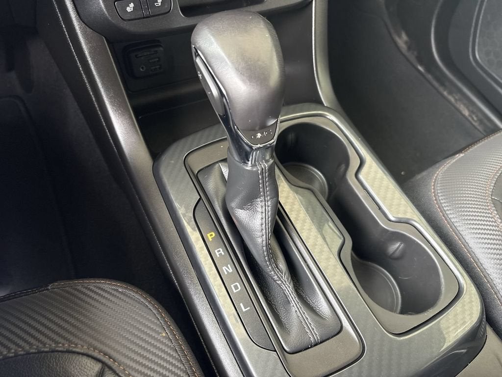 2022 GMC Canyon AT4 - Leather