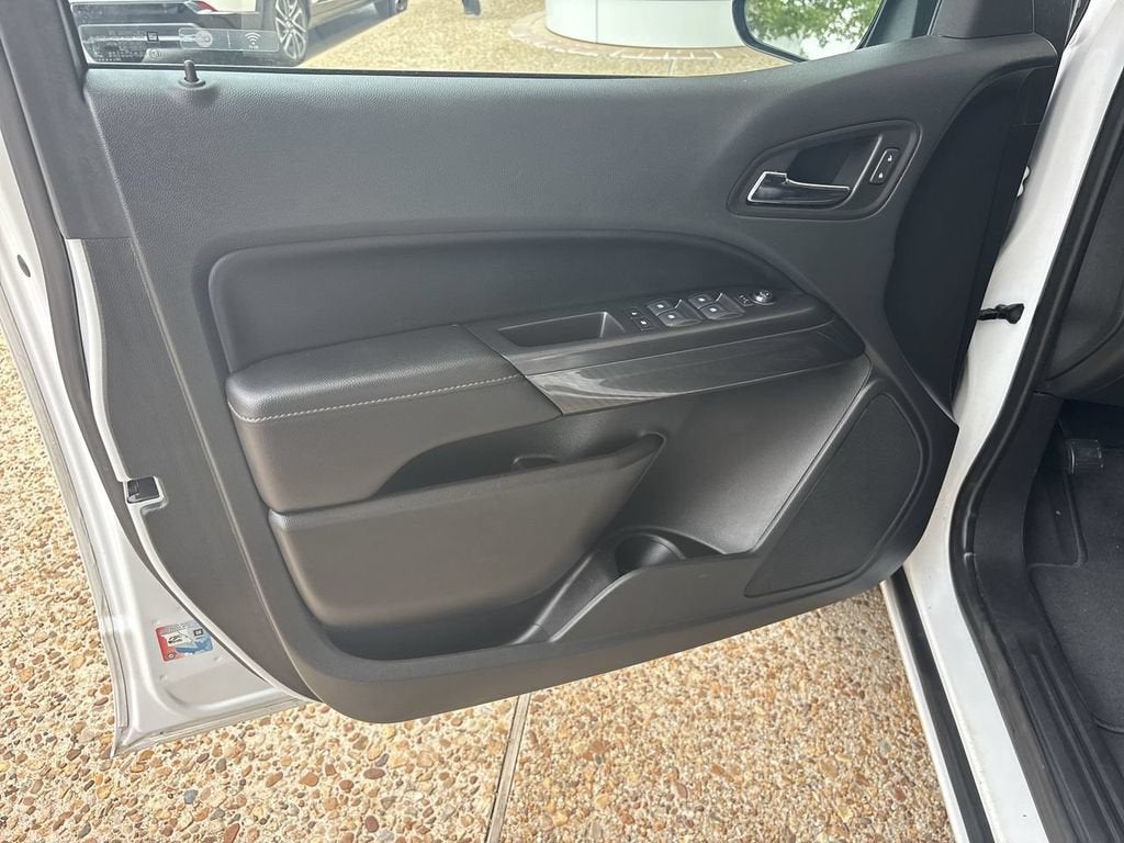 2022 GMC Canyon AT4 - Leather