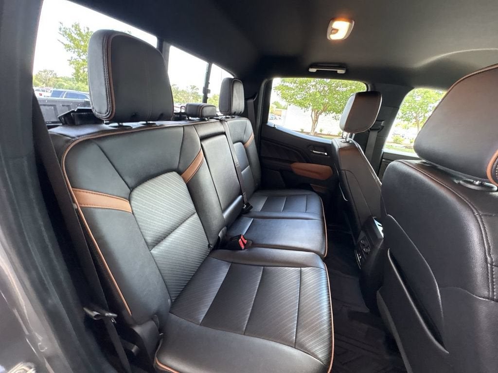 2023 GMC Canyon AT4