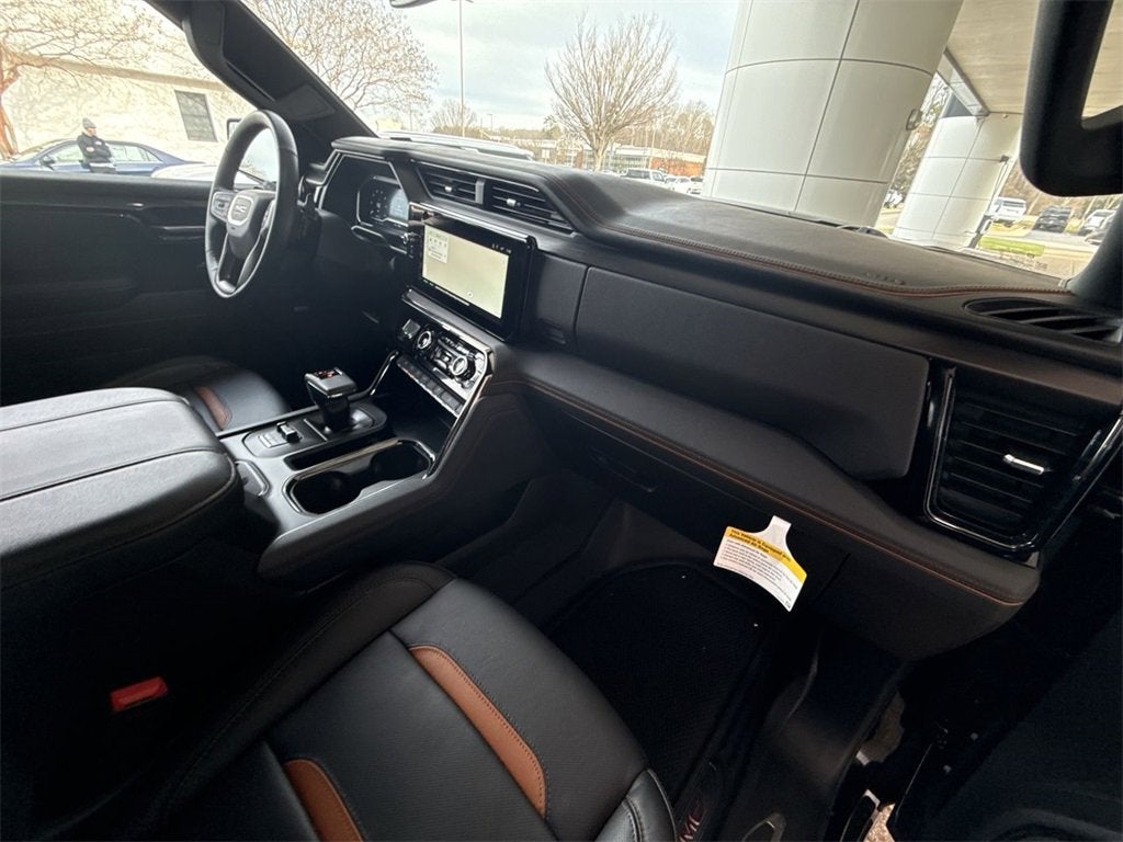 2025 GMC Sierra 1500 AT4