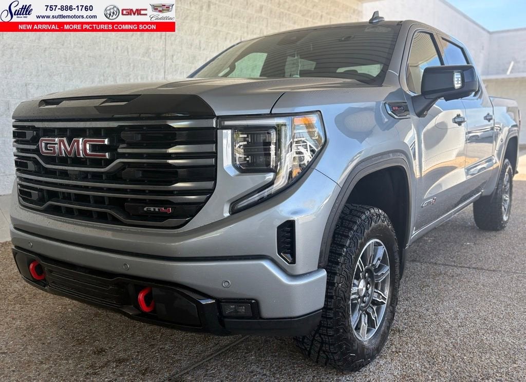 2025 GMC Sierra 1500 AT4