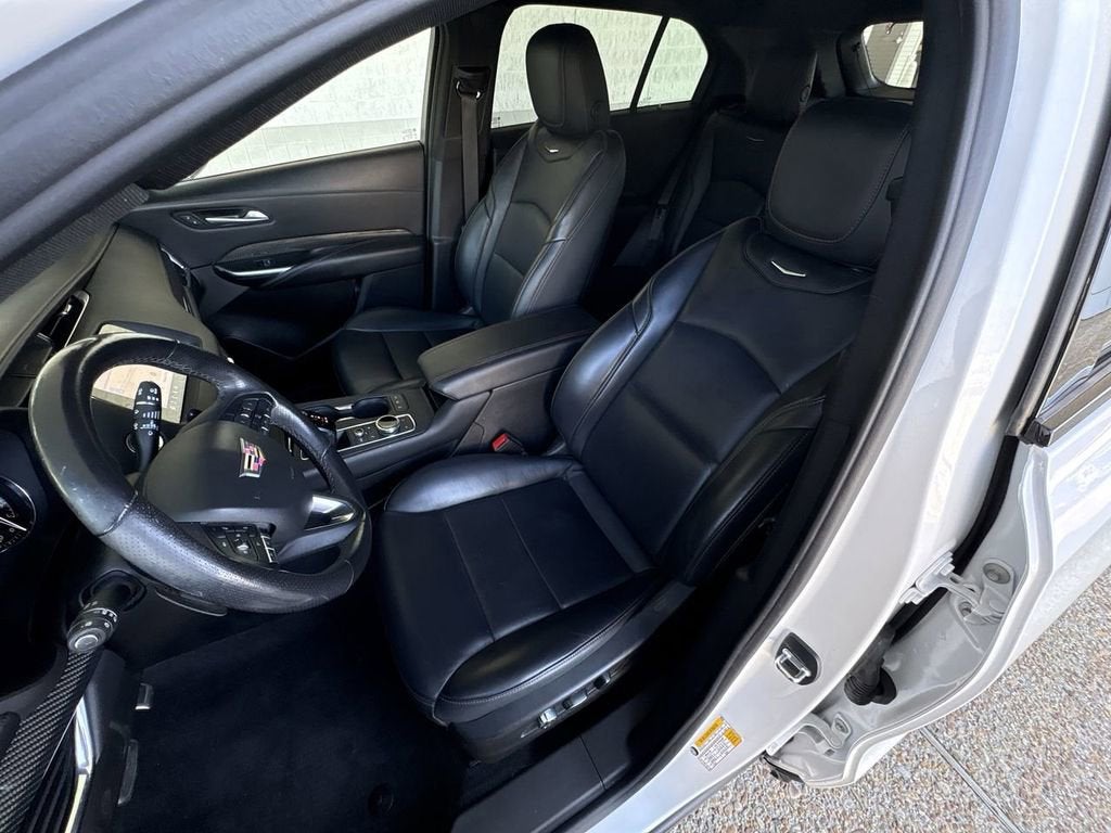 2023 Cadillac XT4 Sport