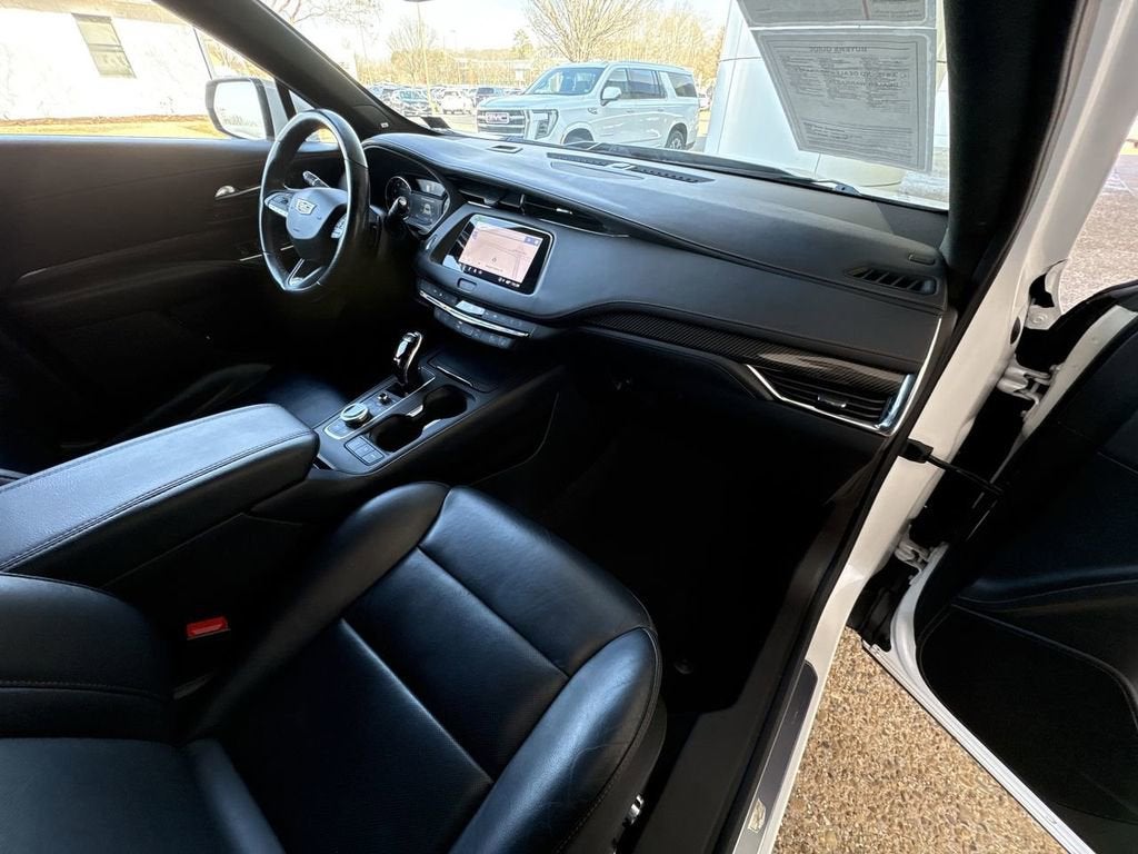 2023 Cadillac XT4 Sport