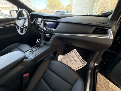 2024 Cadillac XT5 Luxury