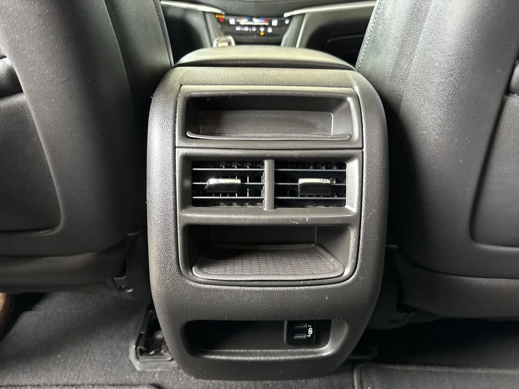 2017 Cadillac XT5 Luxury FWD