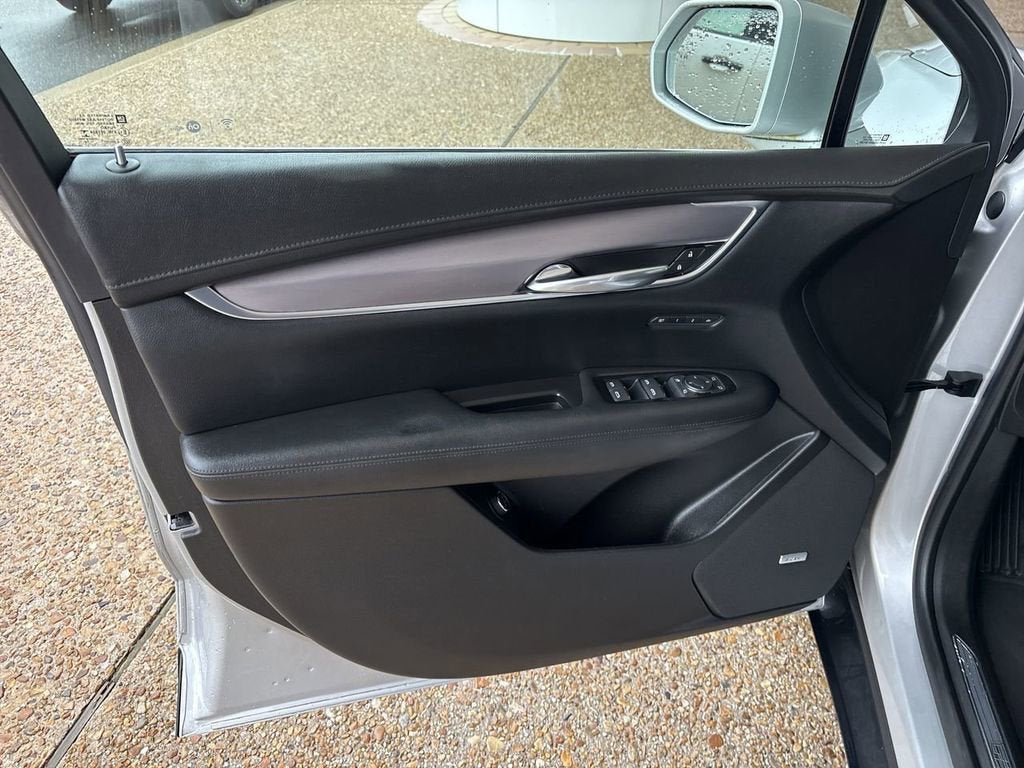 2017 Cadillac XT5 Luxury FWD