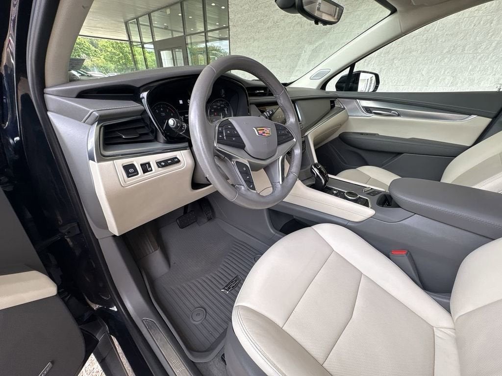 2021 Cadillac XT5 FWD Premium Luxury