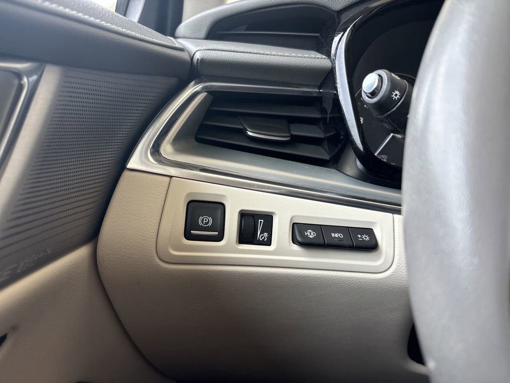 2021 Cadillac XT5 FWD Premium Luxury