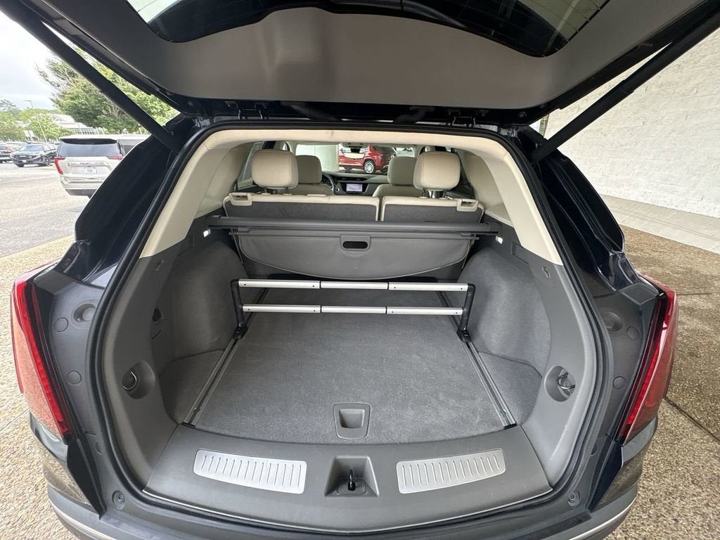 2021 Cadillac XT5 FWD Premium Luxury