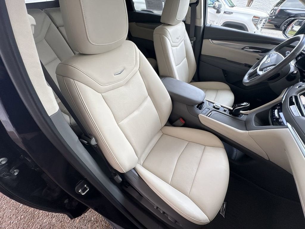 2021 Cadillac XT5 FWD Premium Luxury