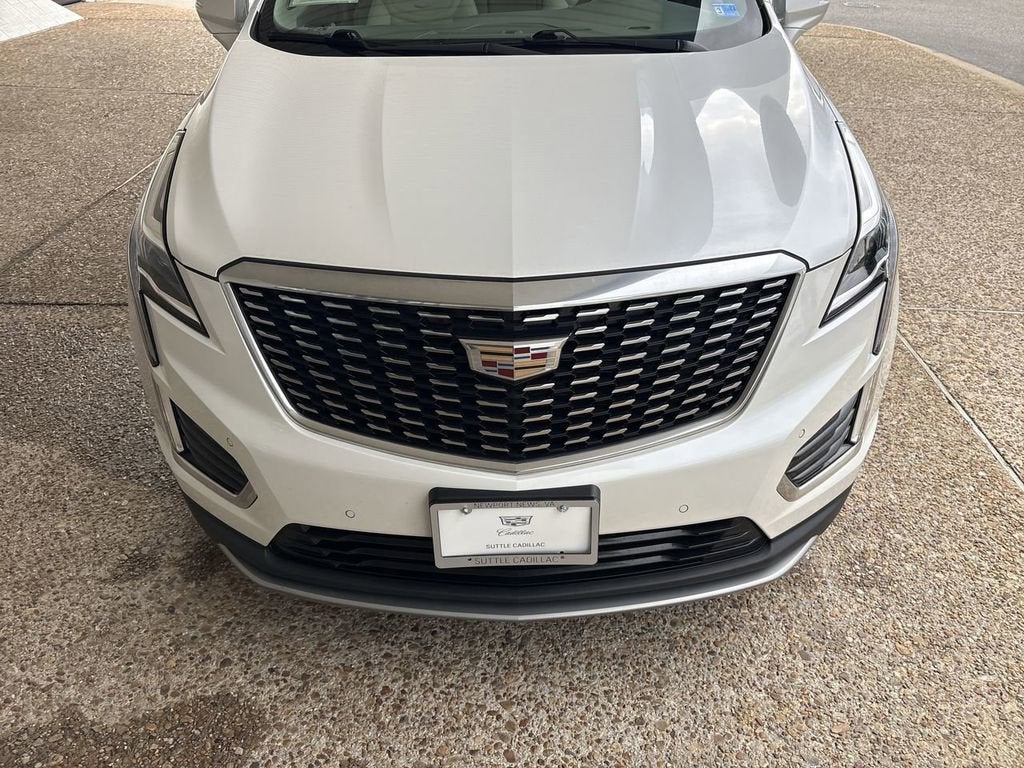 2022 Cadillac XT5 Premium Luxury