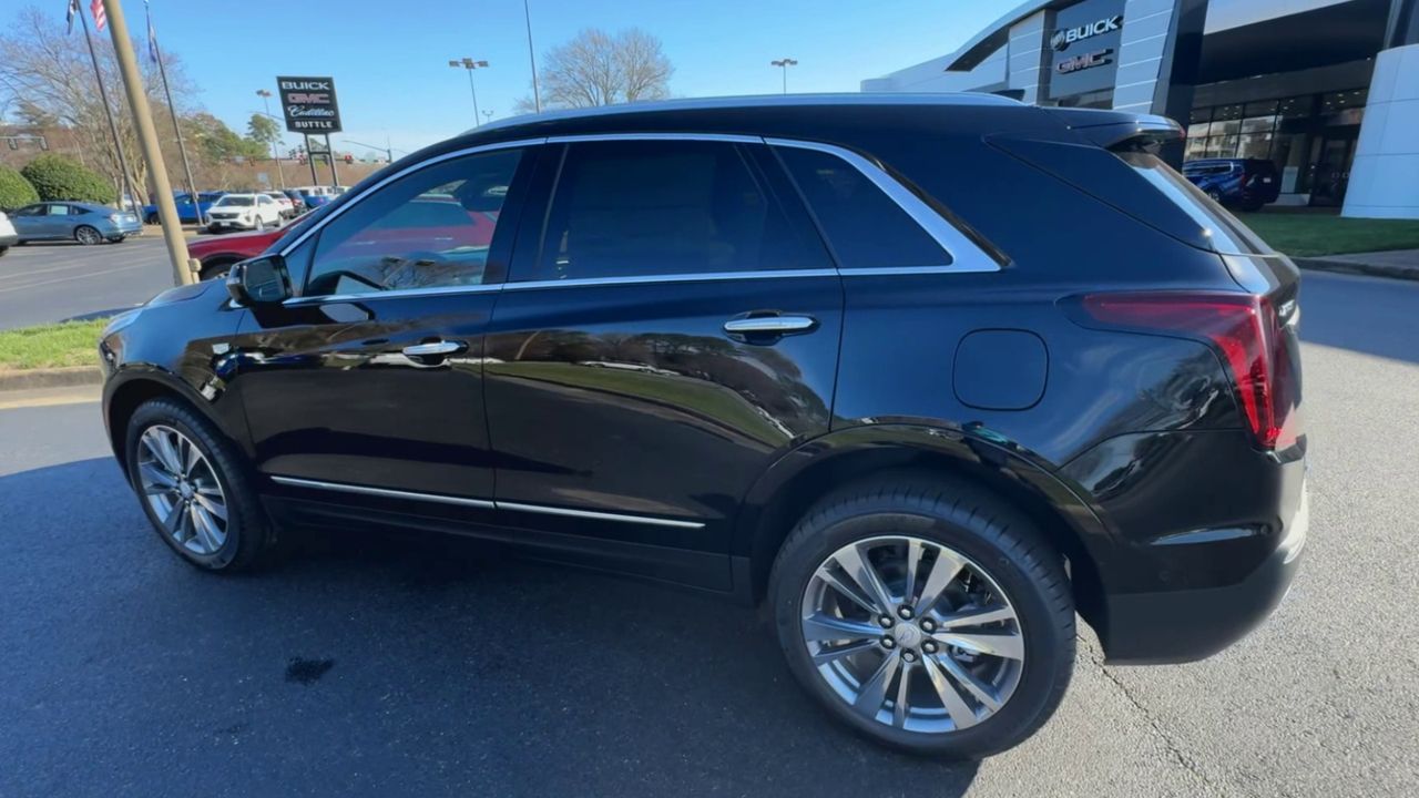 2024 Cadillac XT5 Premium Luxury