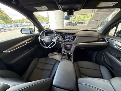 2022 Cadillac XT6 Luxury