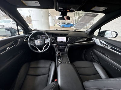 2025 Cadillac XT6 Premium Luxury